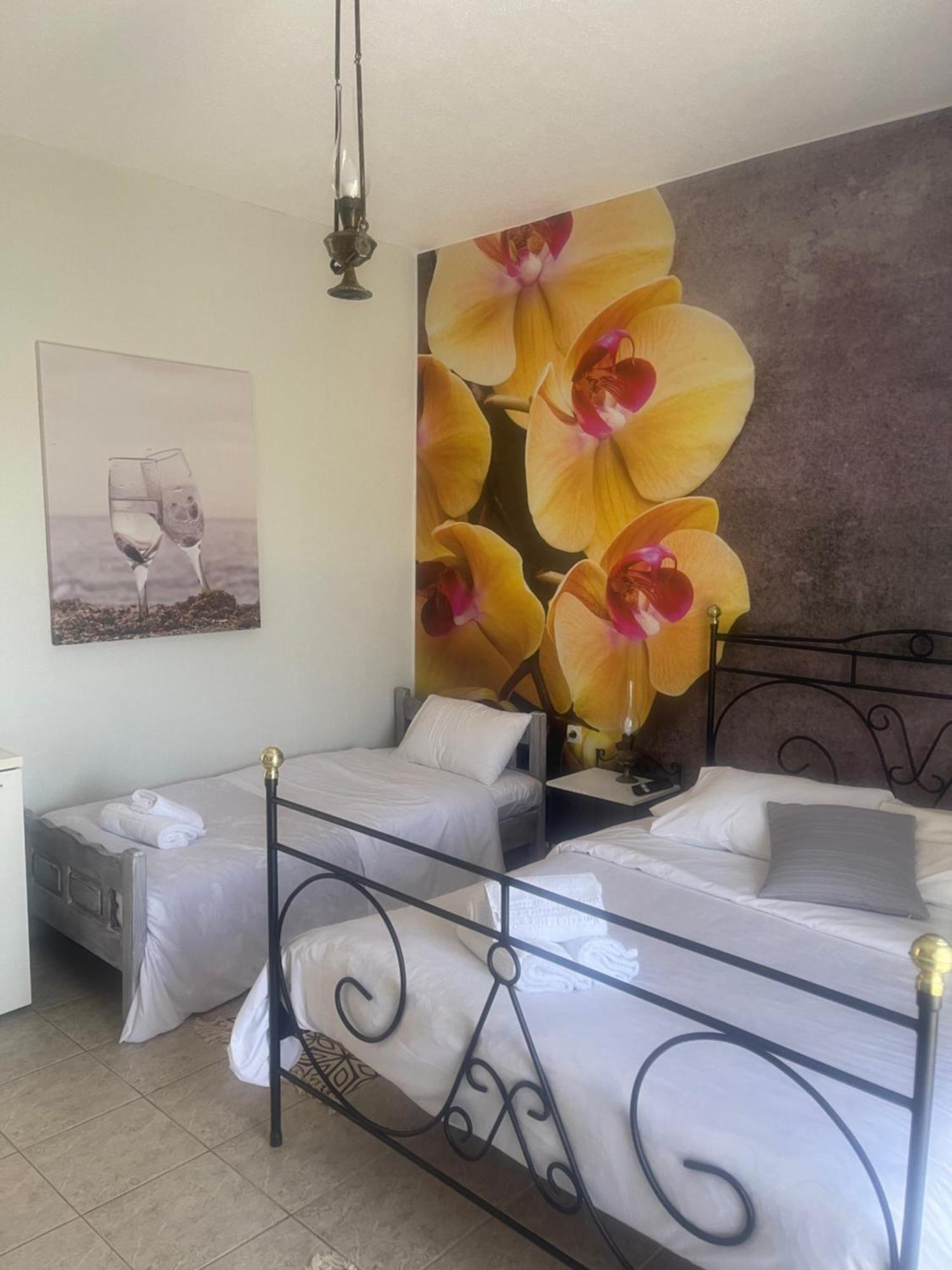 Bed and Breakfast Lithos By The Sea Неон-Оитилон Экстерьер фото